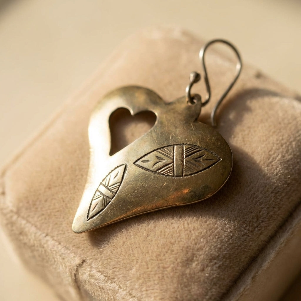 Bohemia Design Hand-Engraved Silver Heart Drop Earrings | Leaf Motif