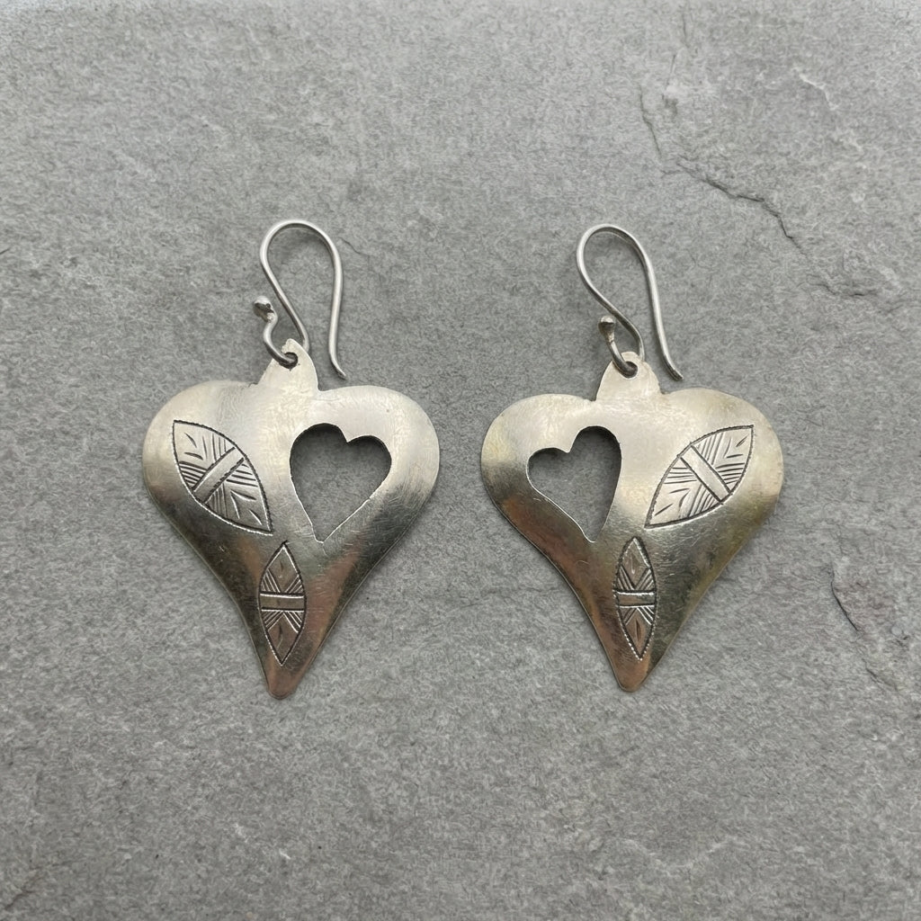Bohemia Design Hand-Engraved Silver Heart Drop Earrings | Leaf Motif