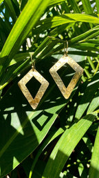 Hand-Hammered Brass Moroccan Diamond Drop Earrings | Bohemia Design